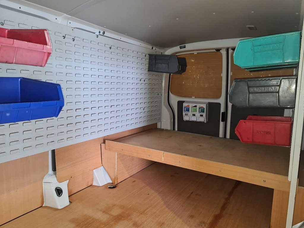 Used Volkswagen Transporter 2021 for sale - 76496137: Photo 8