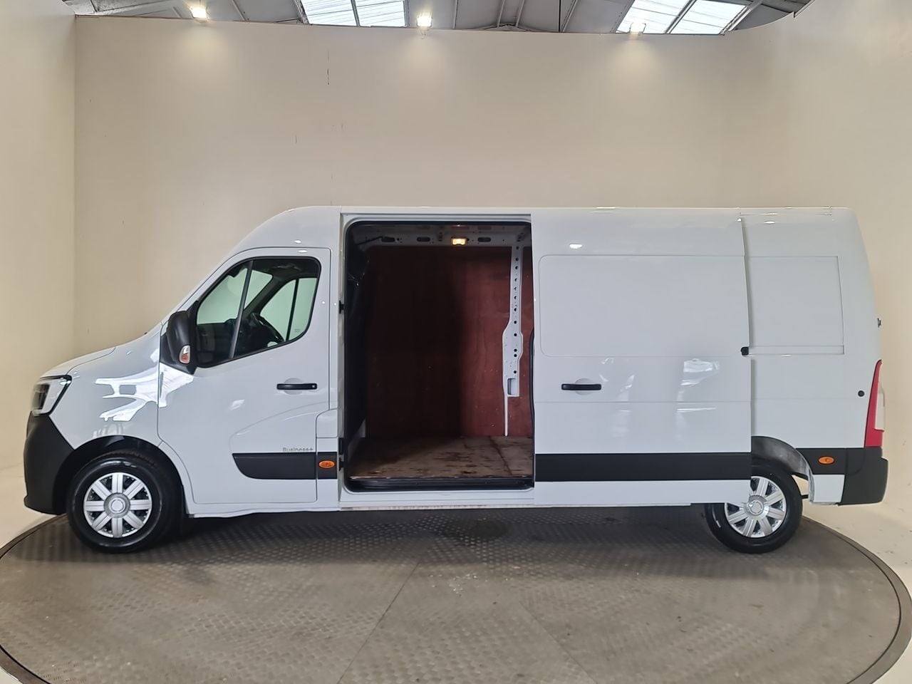 Used Renault Master 2023 for sale - 78038784: Photo 9