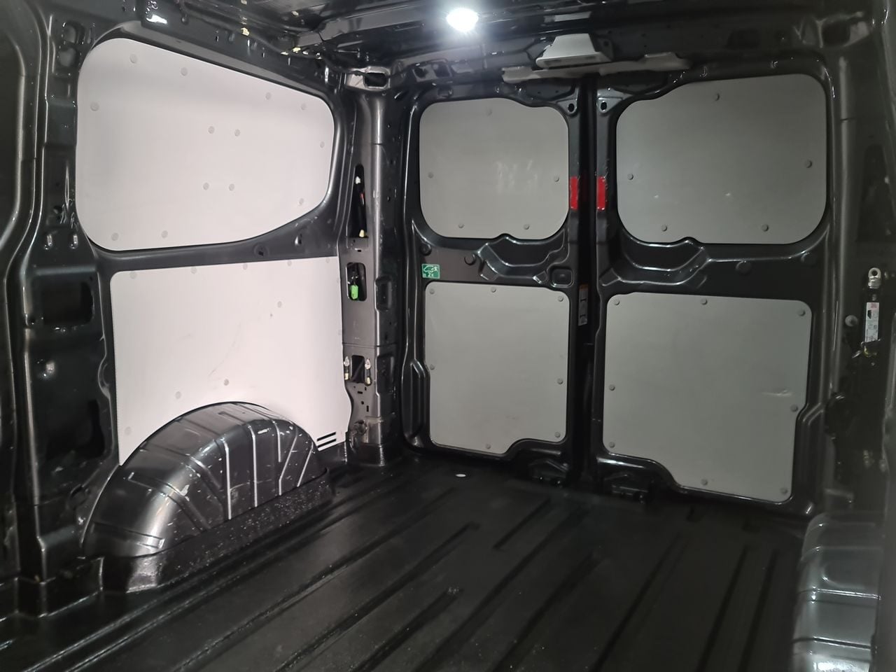 Used Ford Transit Custom 2024 for sale - 78027287: Photo 9