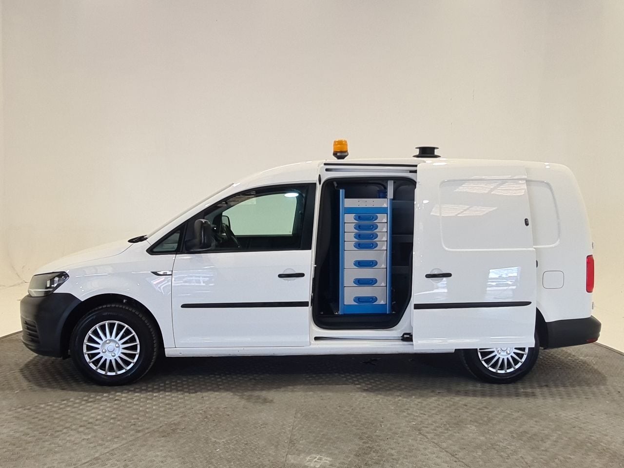 Used Volkswagen Caddy Maxi 2019 for sale - 77889294: Photo 9