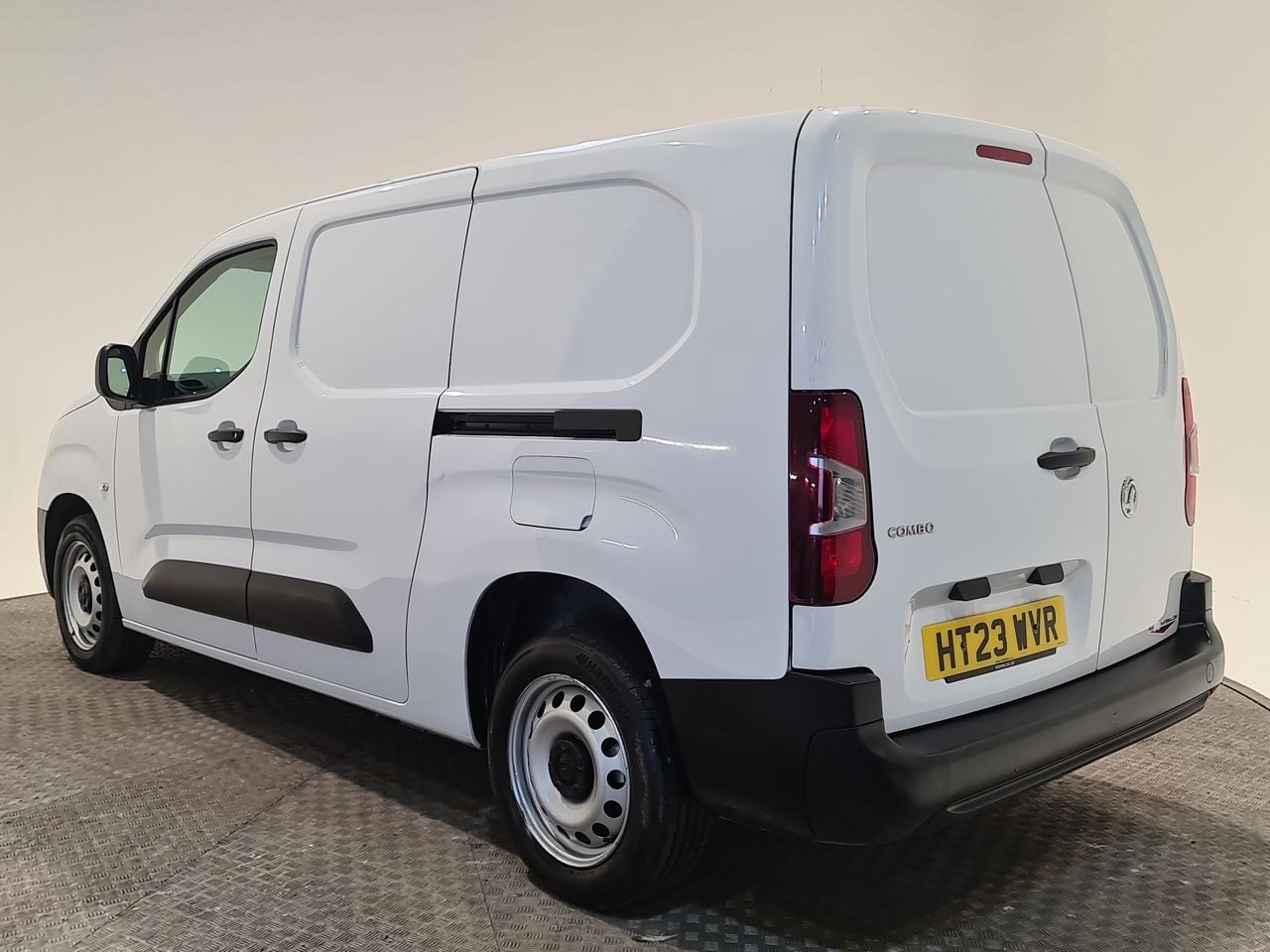 Used Vauxhall Combo 2023 for sale - 77298560: Photo 10