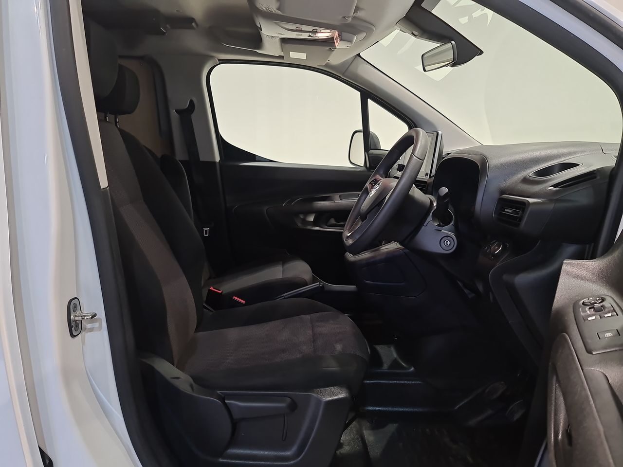 Used Vauxhall Combo 2023 for sale - 77298560: Photo 18