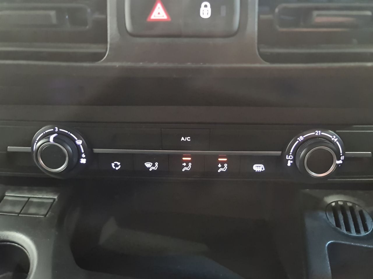 Used Vauxhall Combo 2023 for sale - 77298560: Photo 23