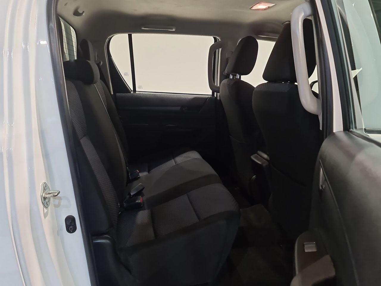 Used Toyota Hilux 2022 for sale - 76710633: Photo 17