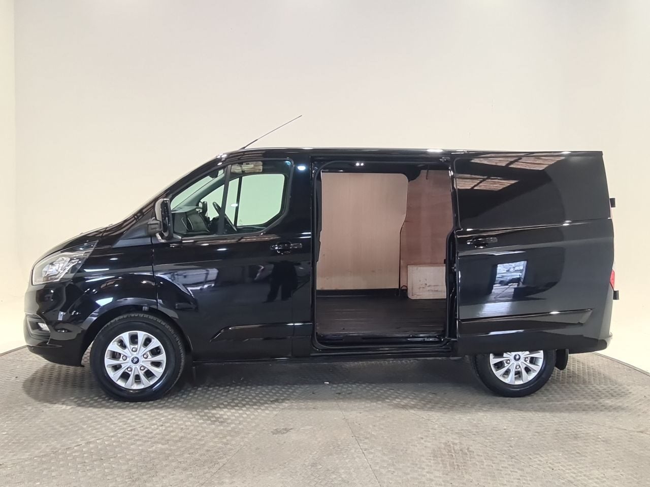 Used Ford Transit Custom 2023 for sale - 78066263: Photo 10