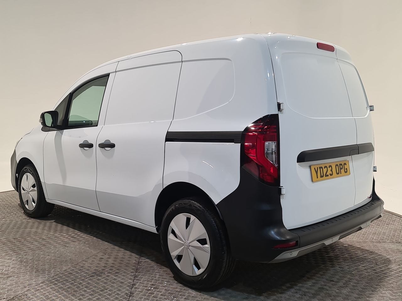 Used Nissan Other 2023 for sale - 76706010: Photo 10