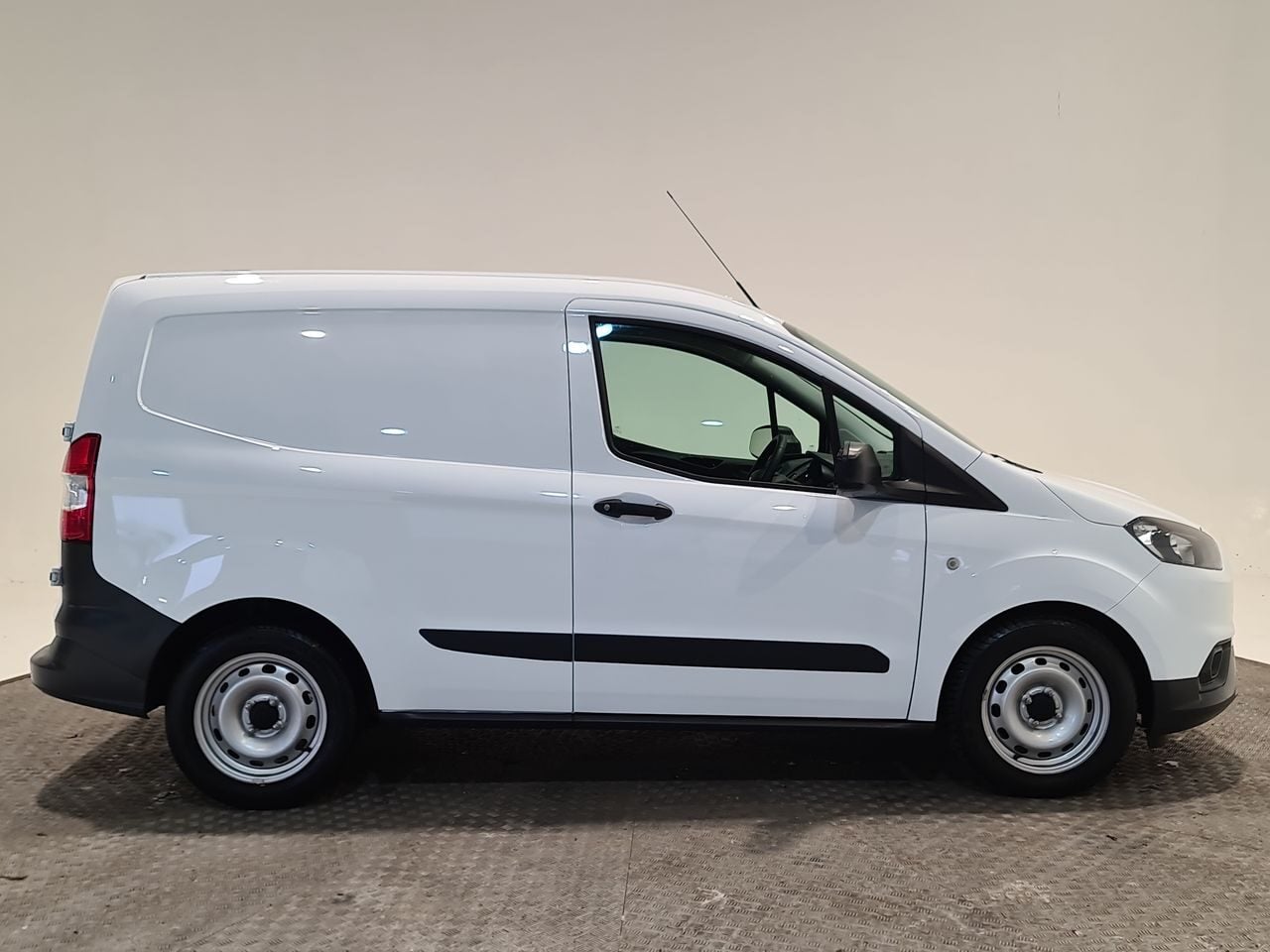 Used Ford Transit Courier 2022 for sale - 77223154: Photo 15
