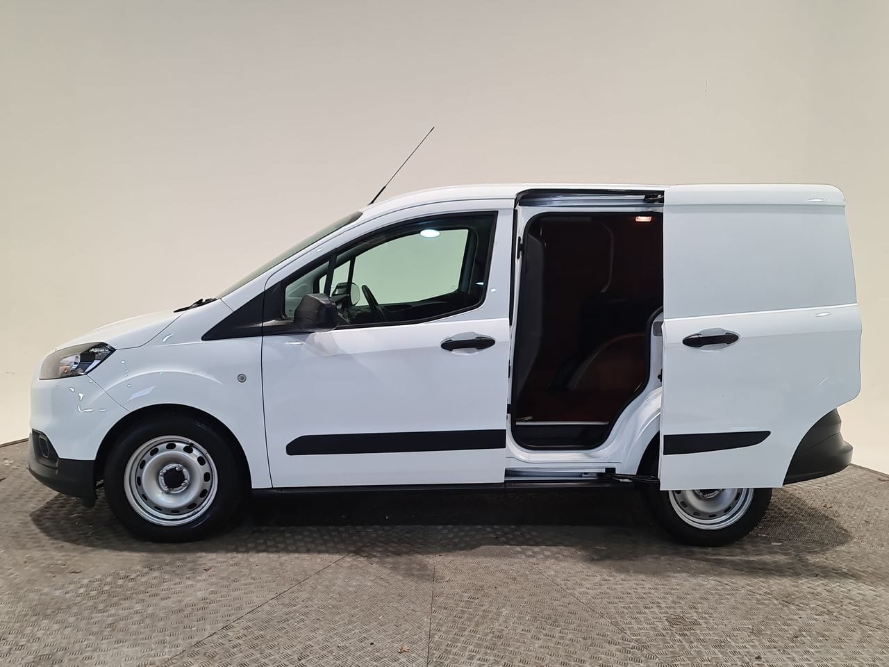 Used Ford Transit Courier 2022 for sale - 77223154: Photo 9
