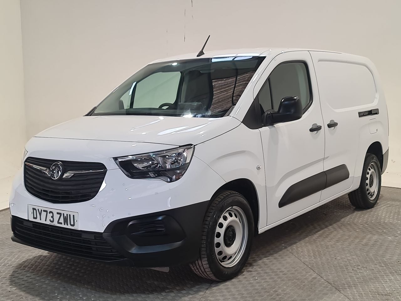 Used Vauxhall Combo 2023 for sale - 78015940: Photo 4