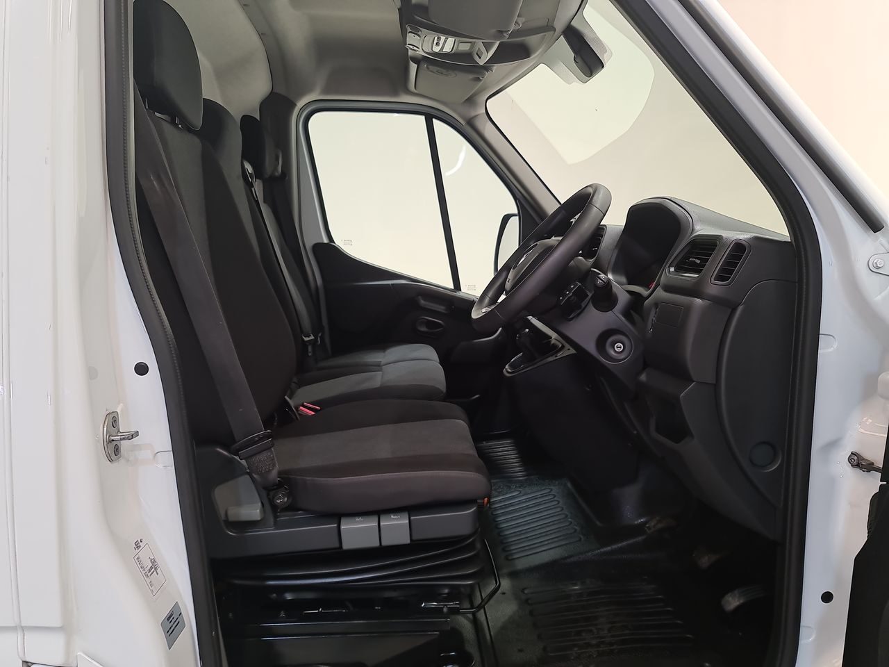 Used Renault Master 2023 for sale - 78179422: Photo 17