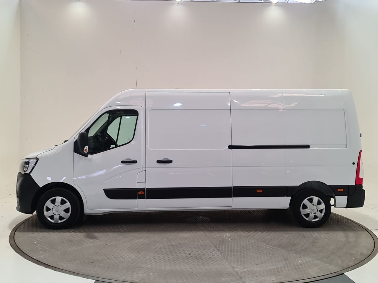Used Renault Master 2023 for sale - 78179422: Photo 5