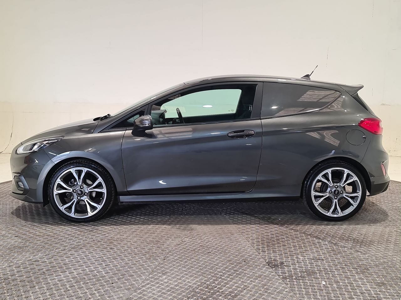 Used Ford Fiesta 2021 for sale - 76631154: Photo 5