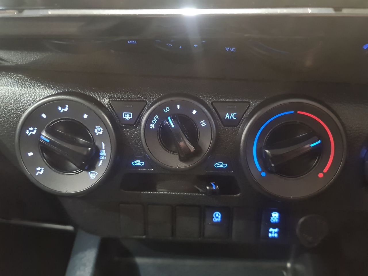 Used Toyota Hilux 2024 for sale - 78029615: Photo 23