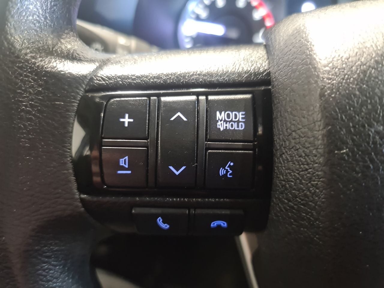 Used Toyota Hilux 2024 for sale - 78029615: Photo 28