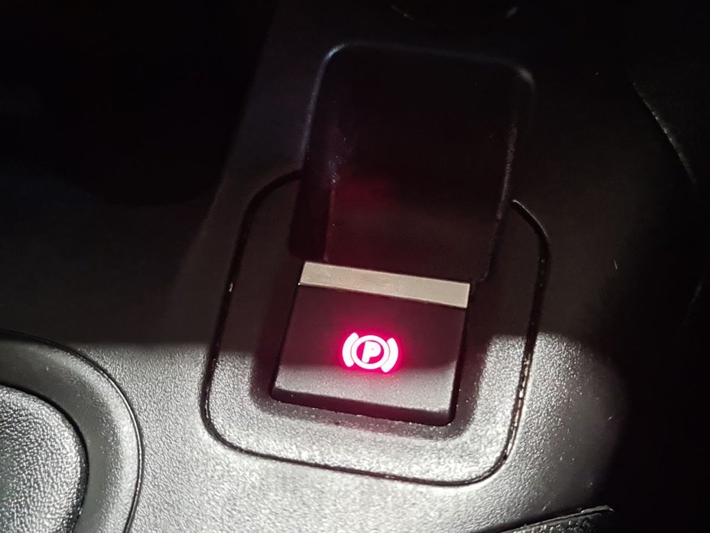 Used Peugeot Partner 2020 for sale - 76469931: Photo 37