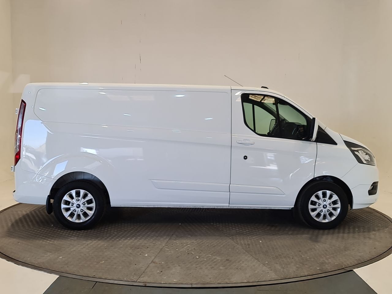 Used Ford Transit Custom 2023 for sale - 77952094: Photo 18