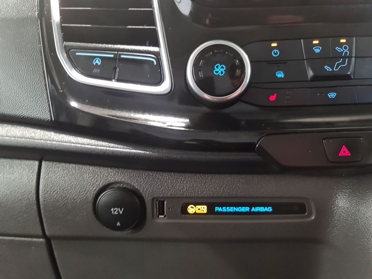 Used Ford Transit Custom 2023 for sale - 77952094: Photo 33