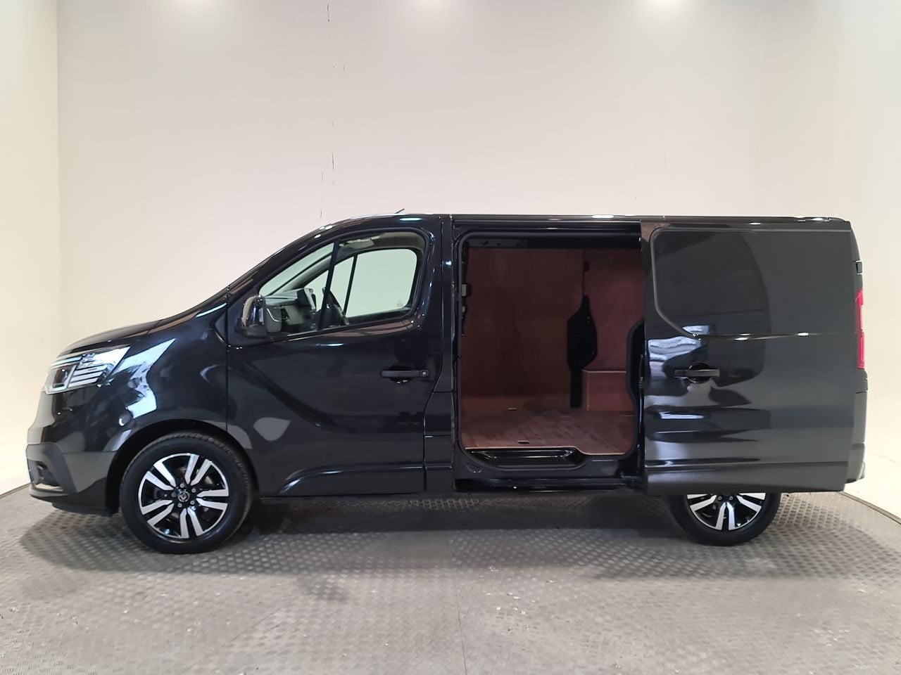 Used Renault Trafic 2022 for sale - 78070128: Photo 9