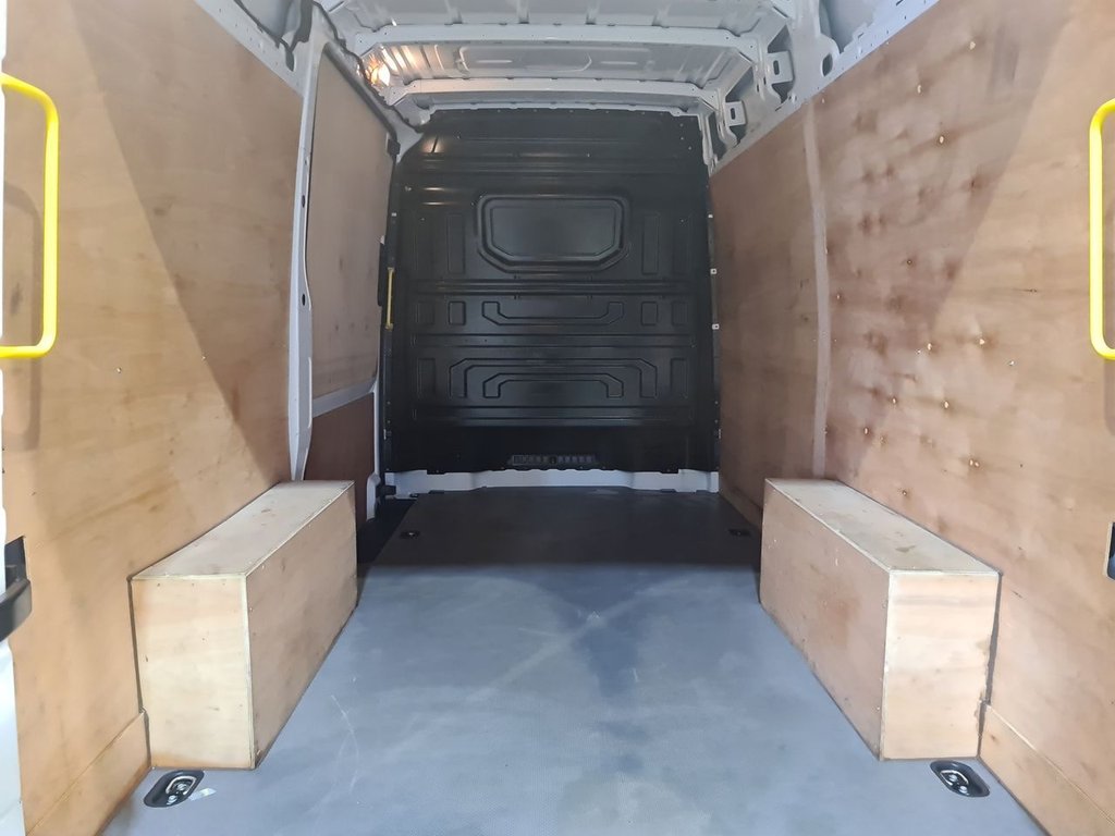 Used Volkswagen Crafter 2023 for sale - 76092665: Photo 18