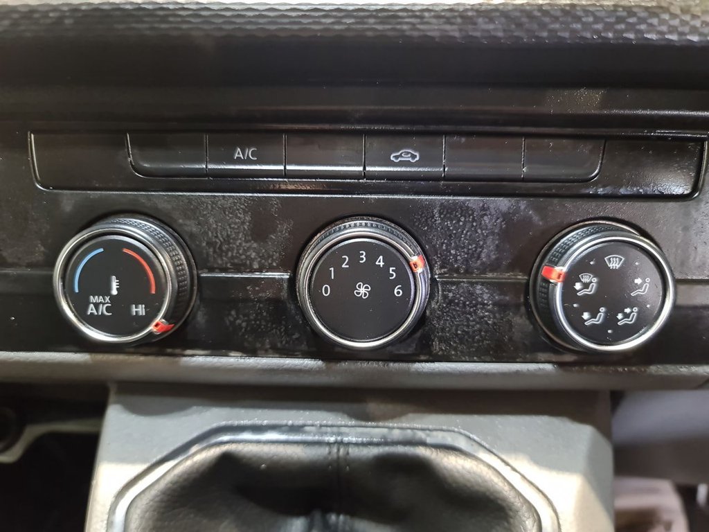 Used Volkswagen Transporter 2022 for sale - 76496143: Photo 29