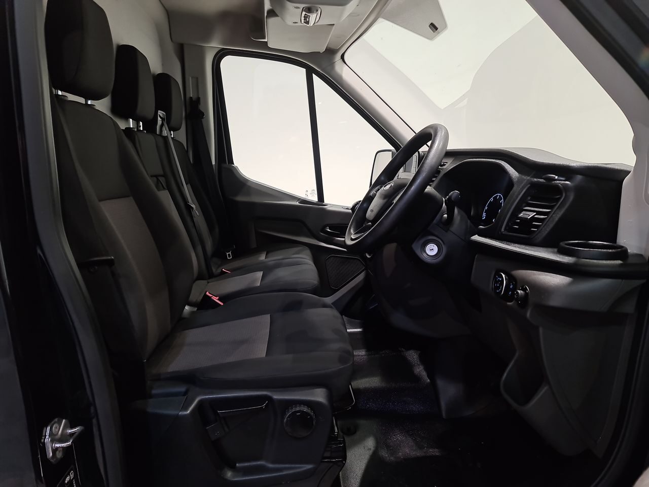 Used Ford Transit 2022 for sale - 76958646: Photo 18