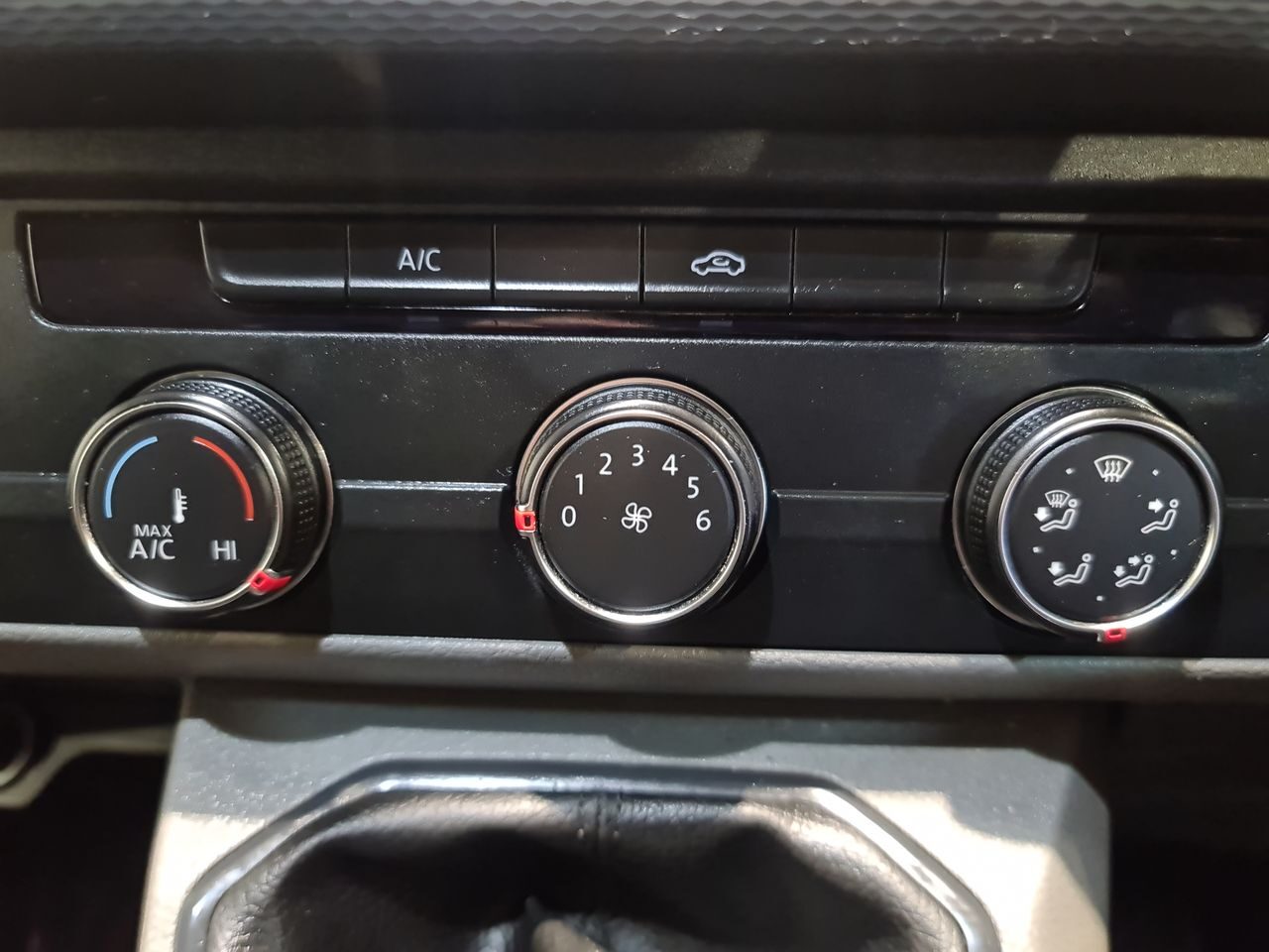 Used Volkswagen Transporter 2024 for sale - 77651527: Photo 22