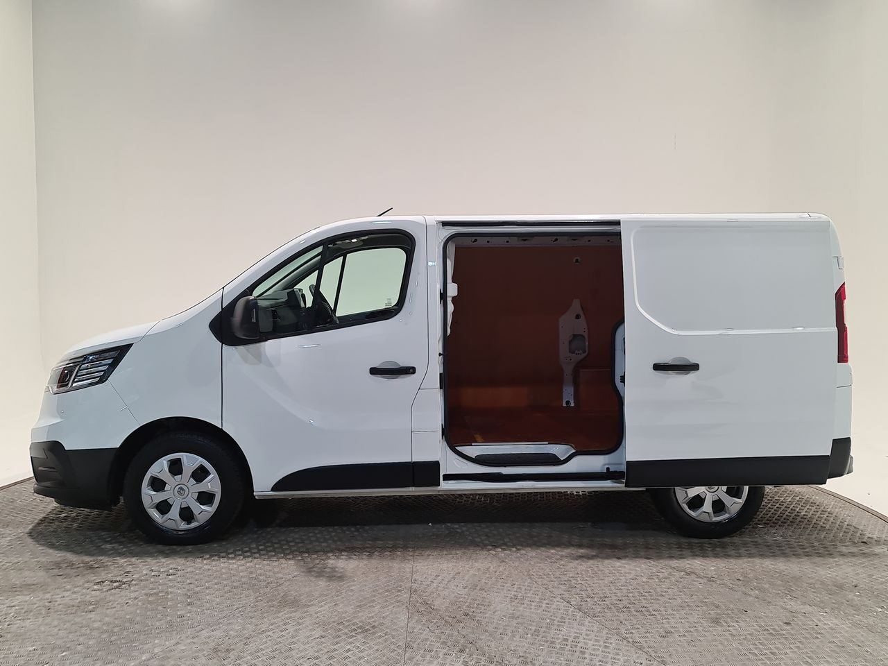 Used Renault Trafic 2022 for sale - 76616930: Photo 9