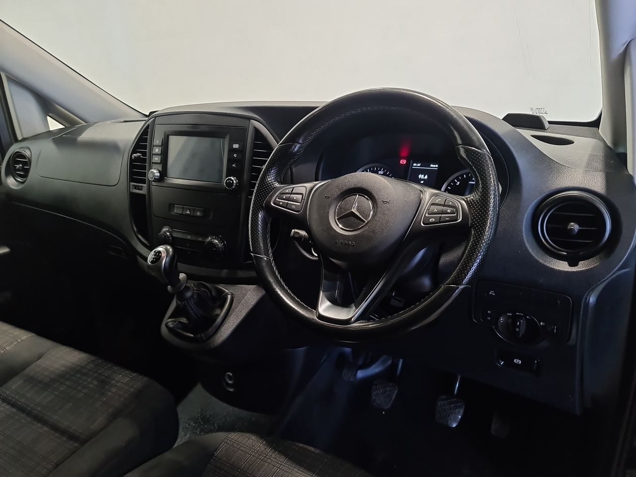 Used Mercedes-Benz Vito 2020 for sale - 76794760: Photo 21