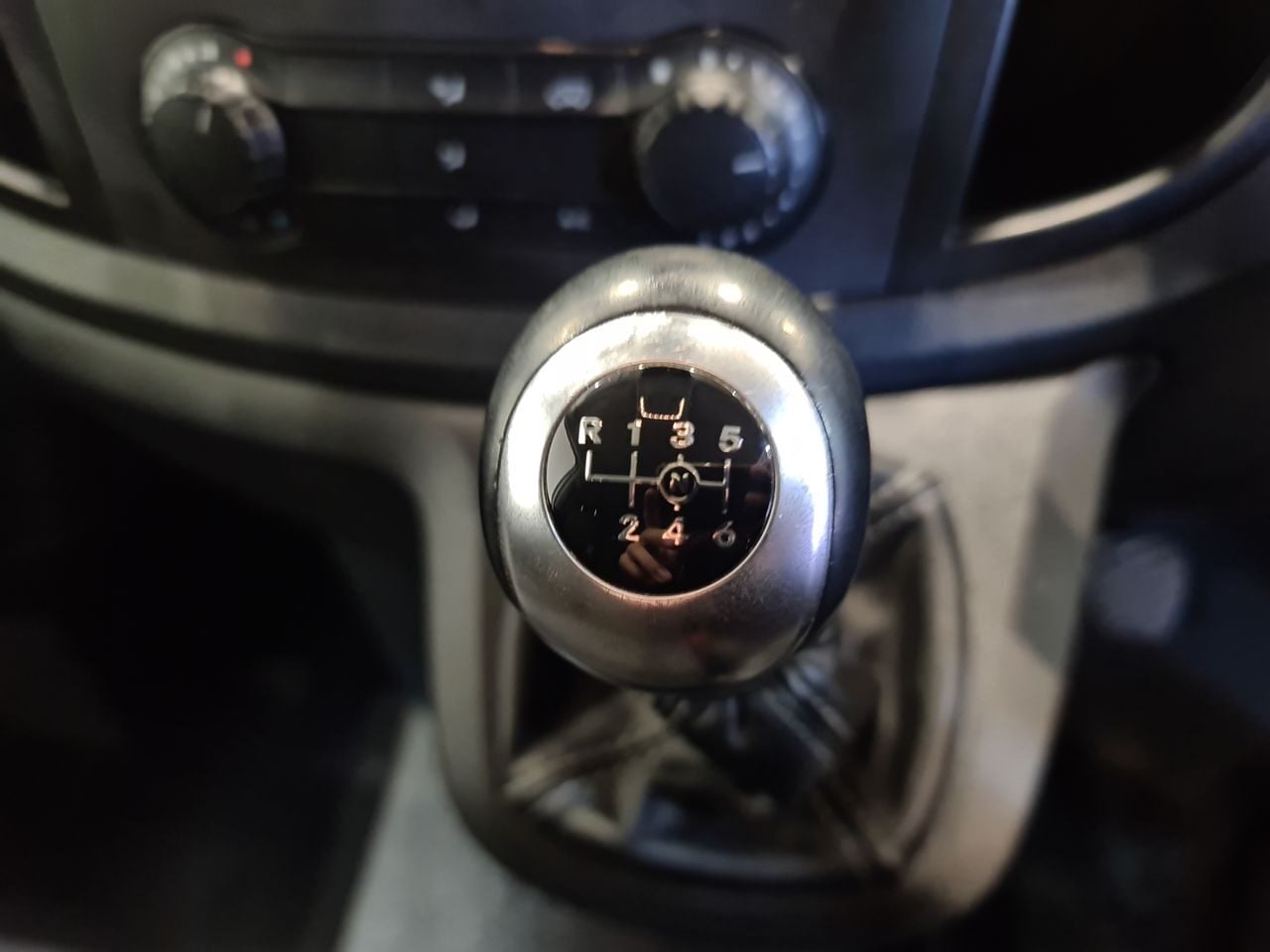 Used Mercedes-Benz Vito 2020 for sale - 76794760: Photo 24