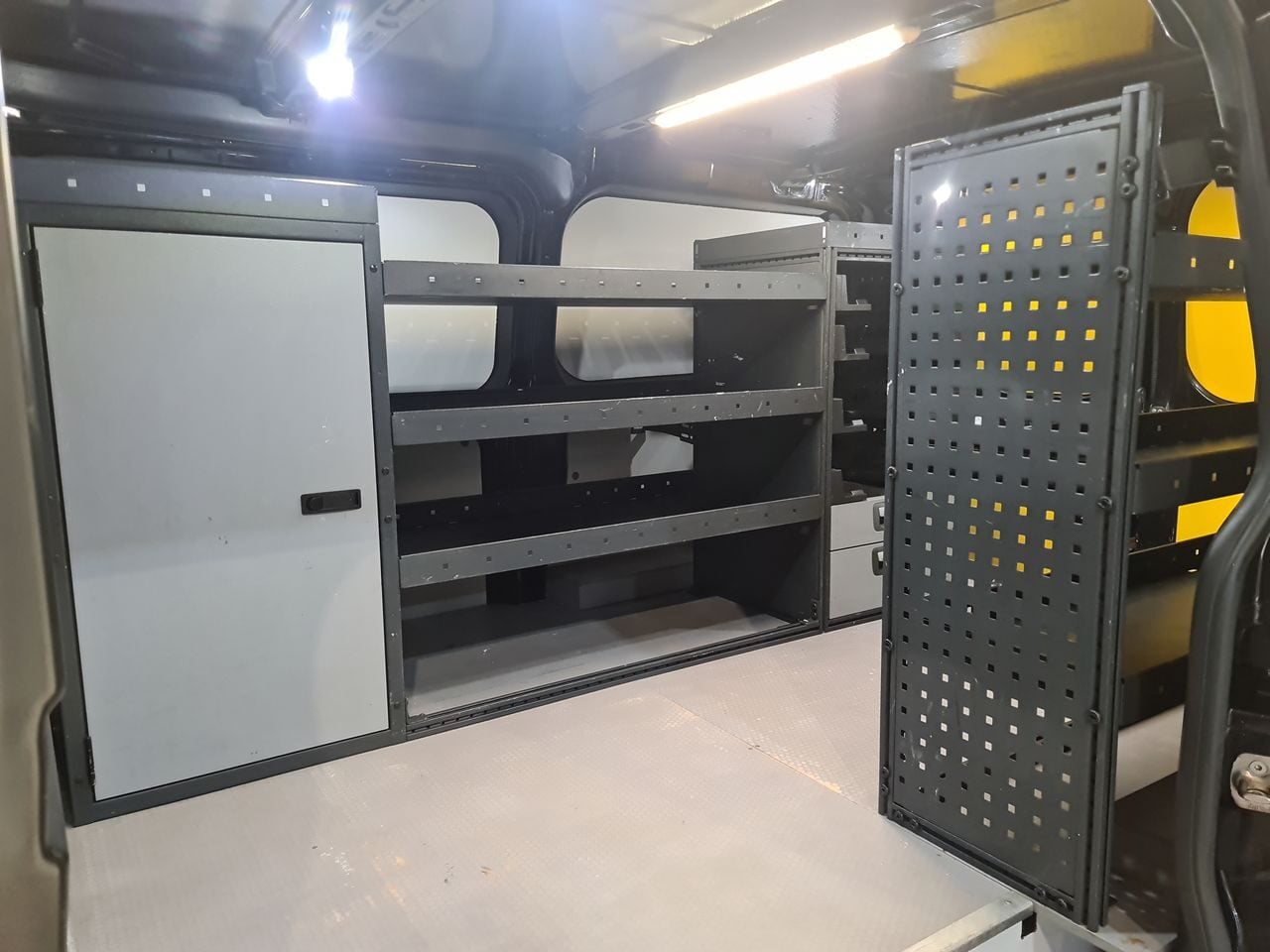 Used Ford Transit Custom 2022 for sale - 76778154: Photo 9