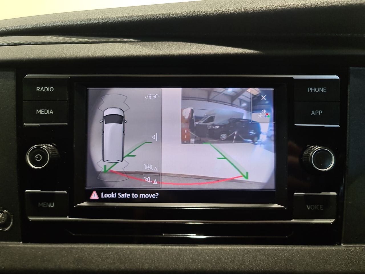 Used Volkswagen Transporter 2023 for sale - 77501302: Photo 31