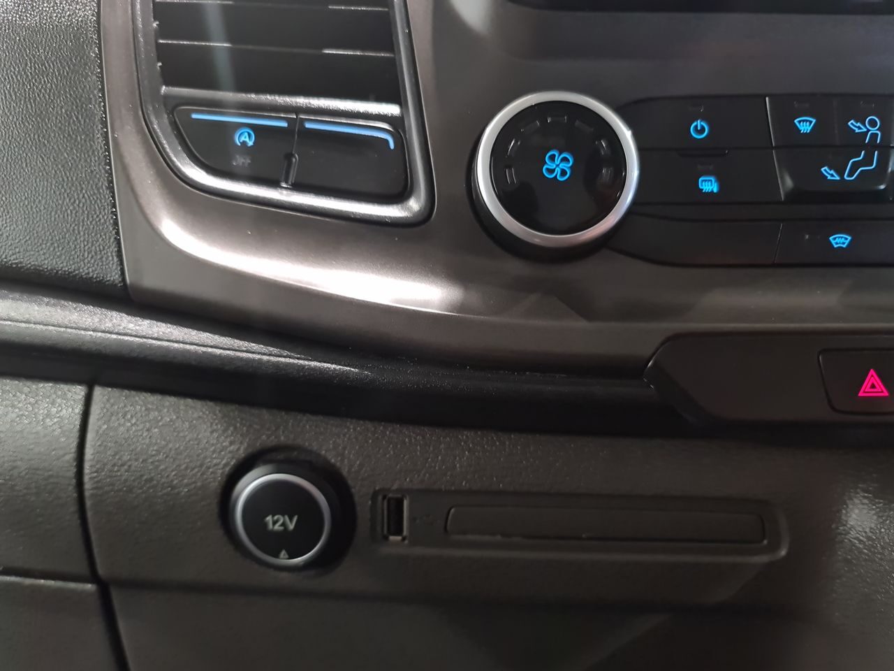 Used Ford Transit Custom 2021 for sale - 76544838: Photo 32