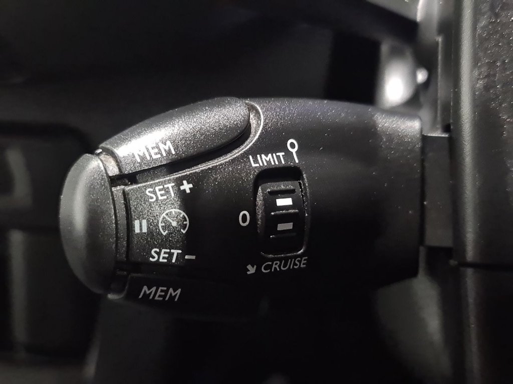 Used Peugeot Expert 2023 for sale - 76406293: Photo 35