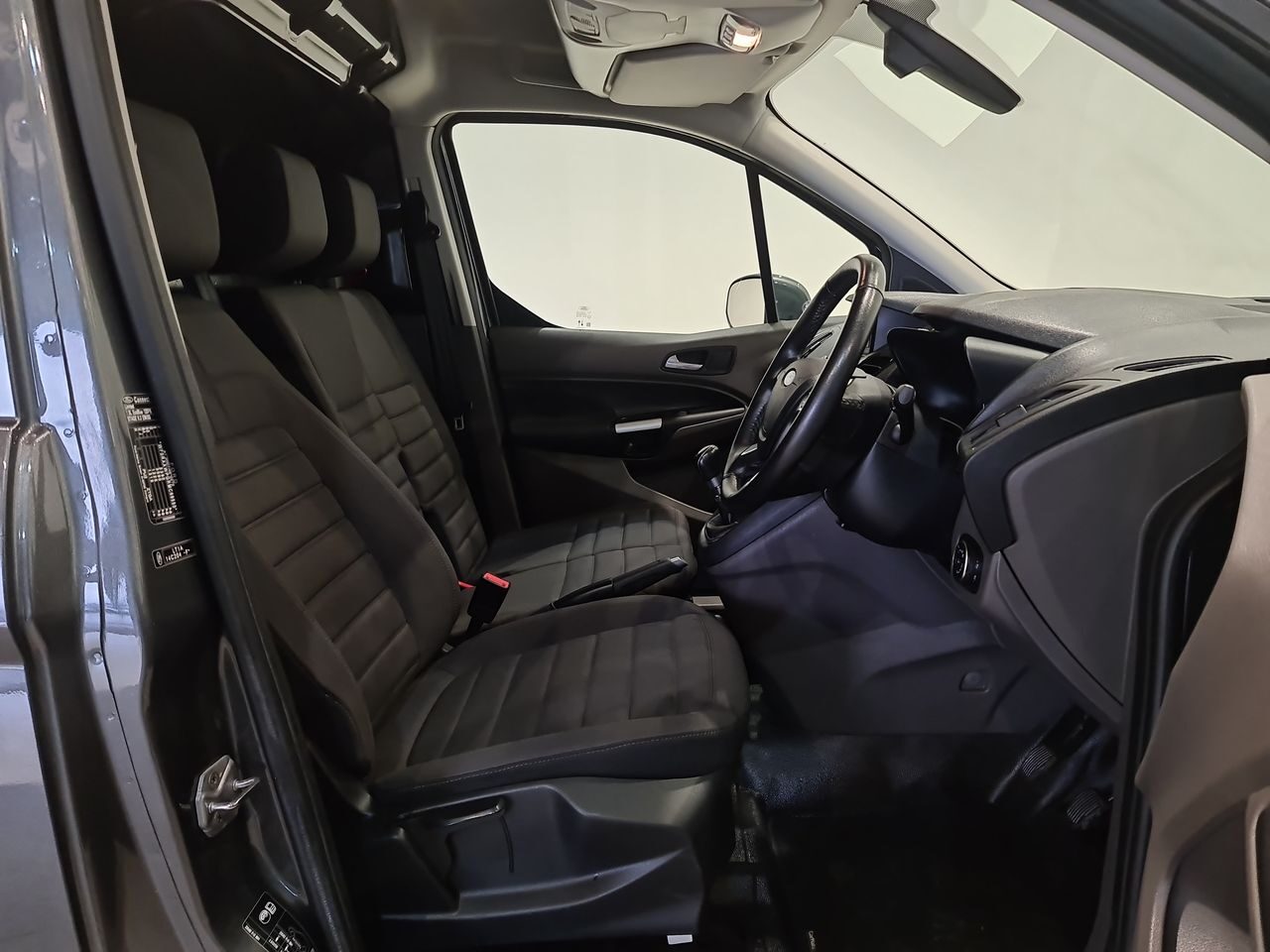Used Ford Transit Connect 2021 for sale - 76767649: Photo 17