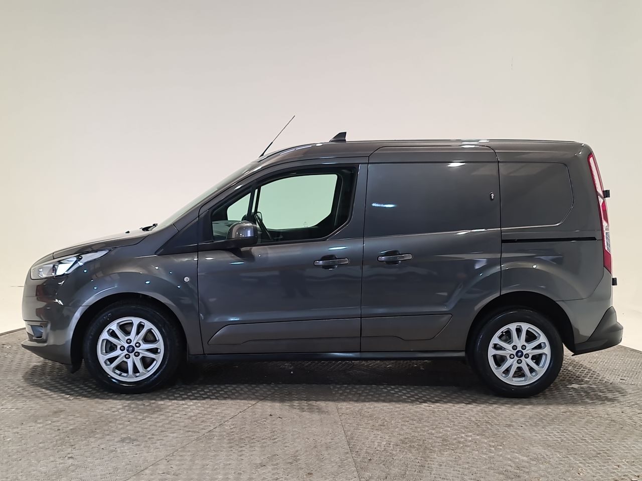Used Ford Transit Connect 2021 for sale - 76767649: Photo 5