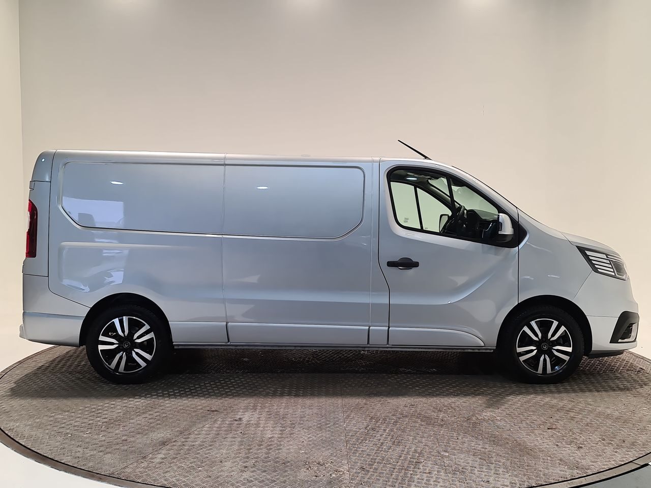 Used Renault Trafic 2022 for sale - 76778160: Photo 17