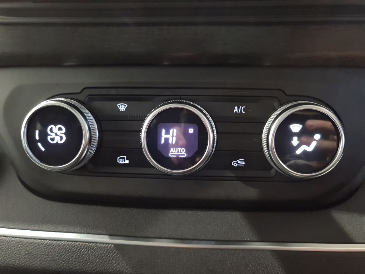 Used Renault Trafic 2022 for sale - 76778160: Photo 23