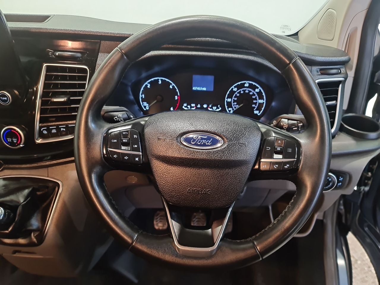 Used Ford Transit Custom 2022 for sale - 77355132: Photo 24