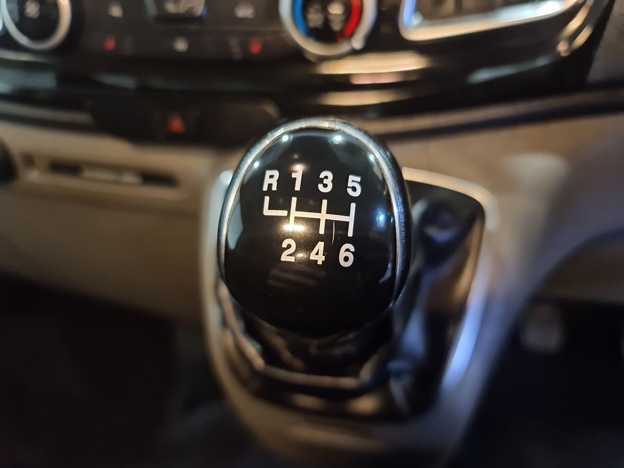 Used Ford Transit Custom 2022 for sale - 77355132: Photo 25