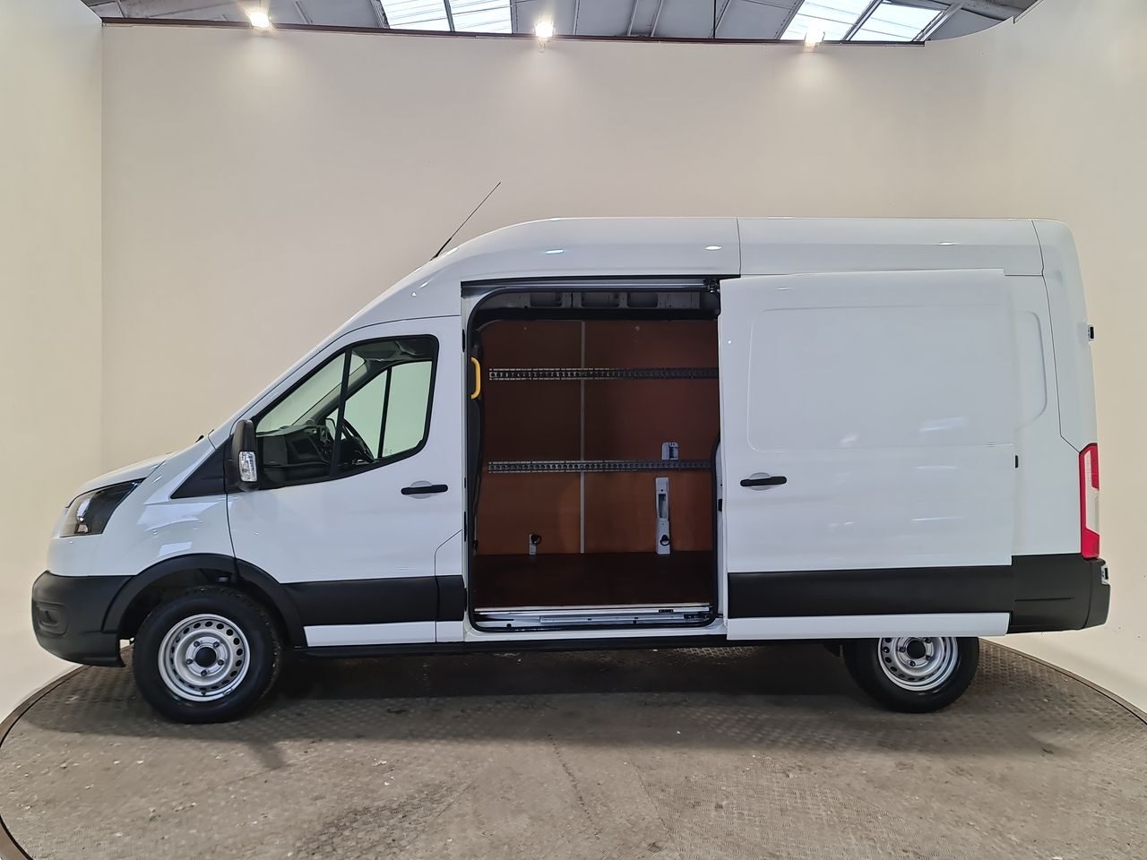 Used Ford Transit 2022 for sale - 77463031: Photo 9