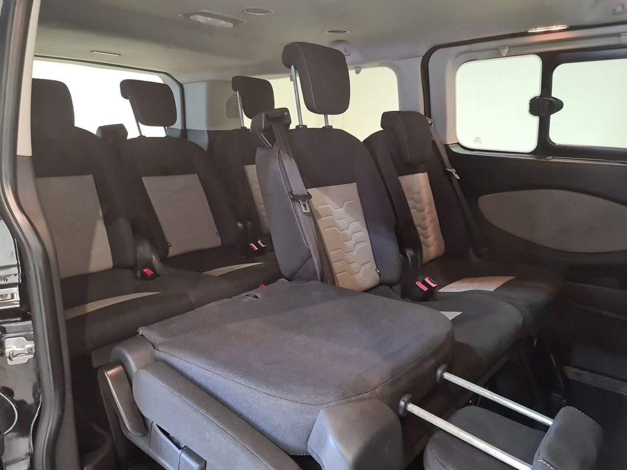 Used Ford Tourneo Custom 2018 for sale - 78029604: Photo 19