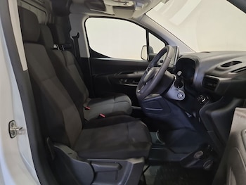 Used Vauxhall Combo 2023 for sale - 75411375: Photo