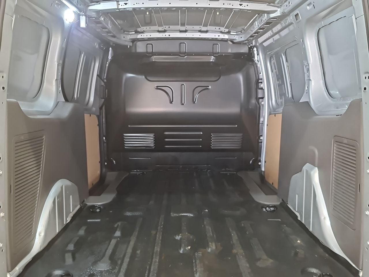 Used Ford Transit Connect 2023 for sale - 78054365: Photo 12