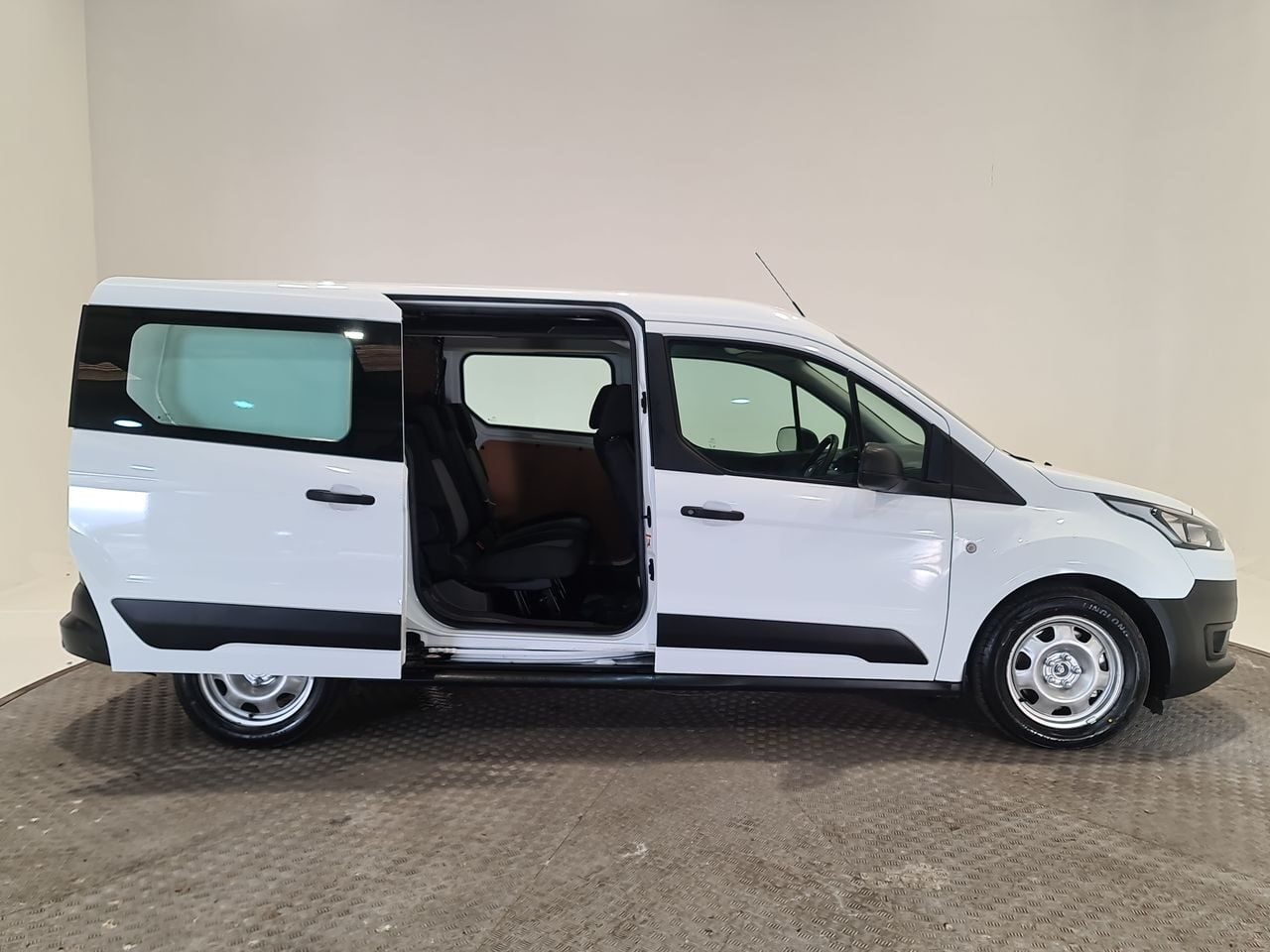 Used Ford Transit Connect 2021 for sale - 76836096: Photo 18