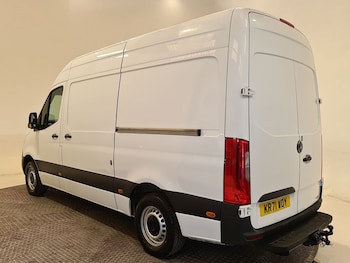 Used Mercedes-Benz Sprinter 2022 for sale - 76074196: Photo 4