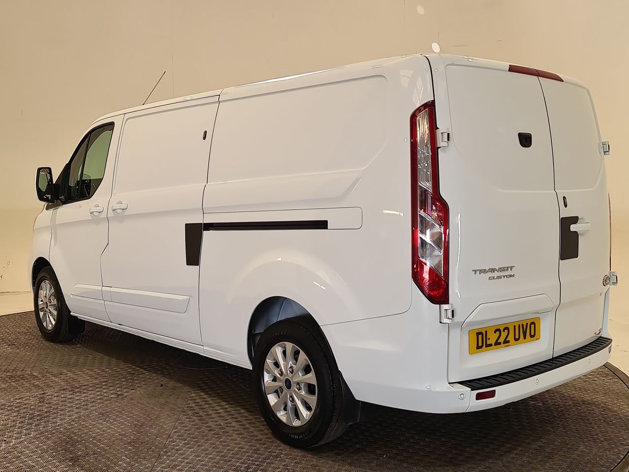 Used Ford Transit Custom 2022 for sale - 76544859: Photo 11