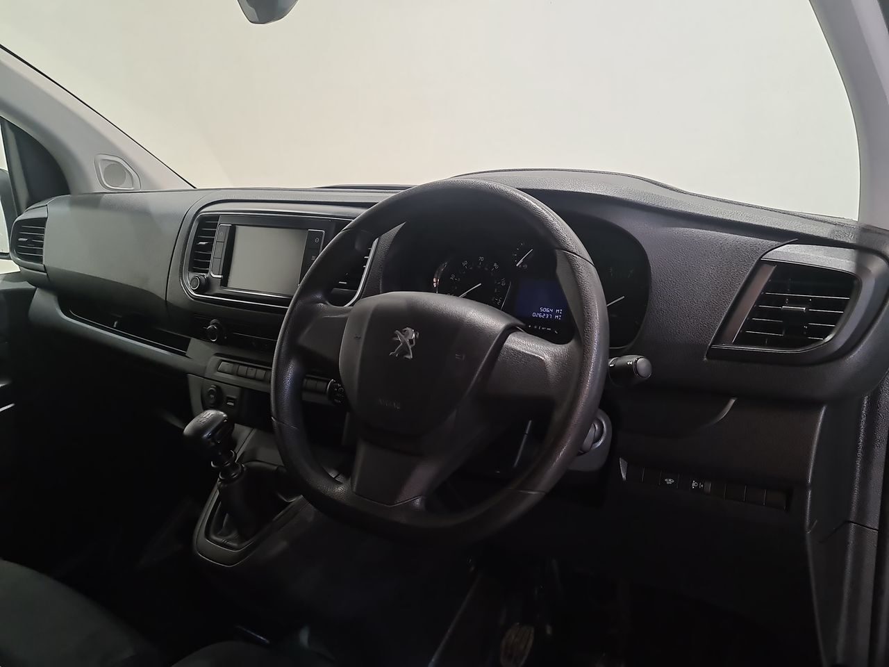 Used Peugeot Expert 2023 for sale - 77952137: Photo 20