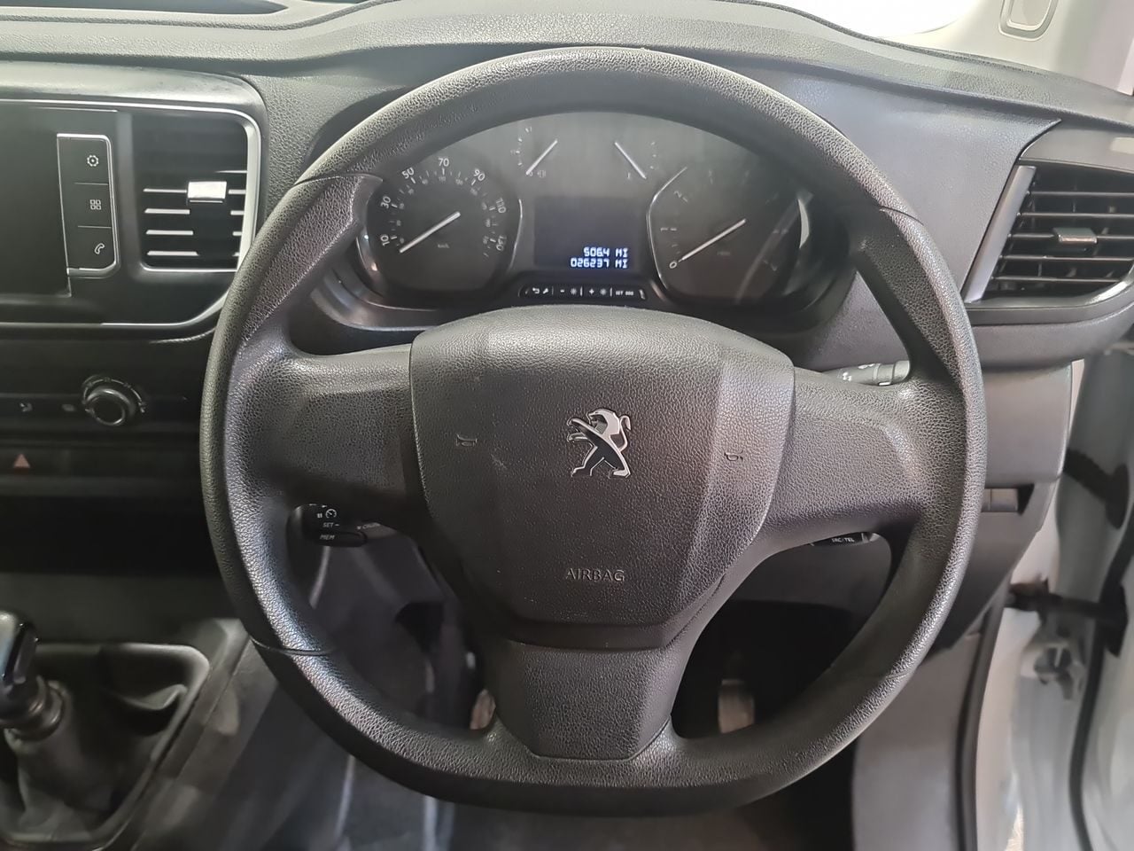 Used Peugeot Expert 2023 for sale - 77952137: Photo 22