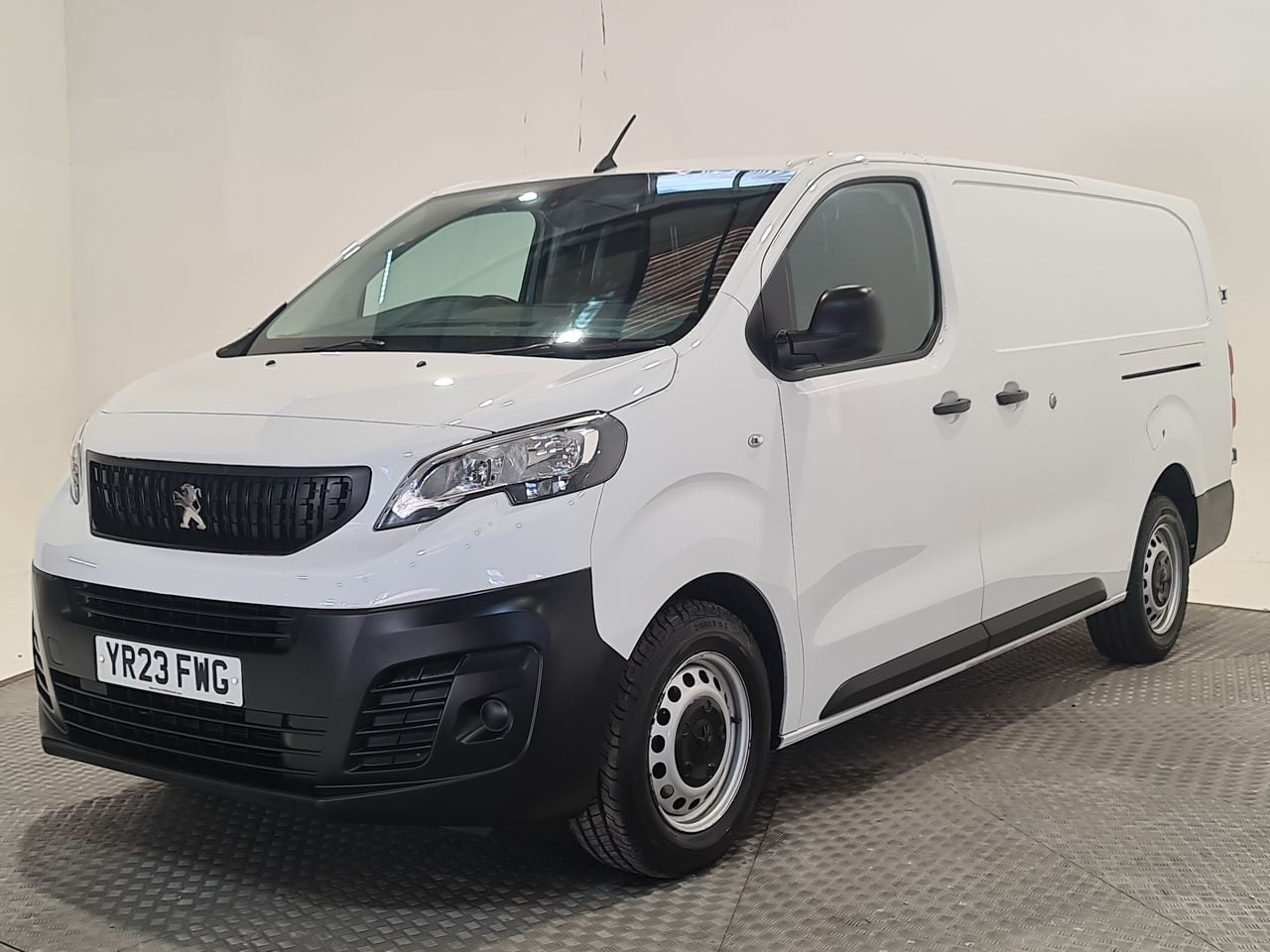 Used Peugeot Expert 2023 for sale - 77952137: Photo 4