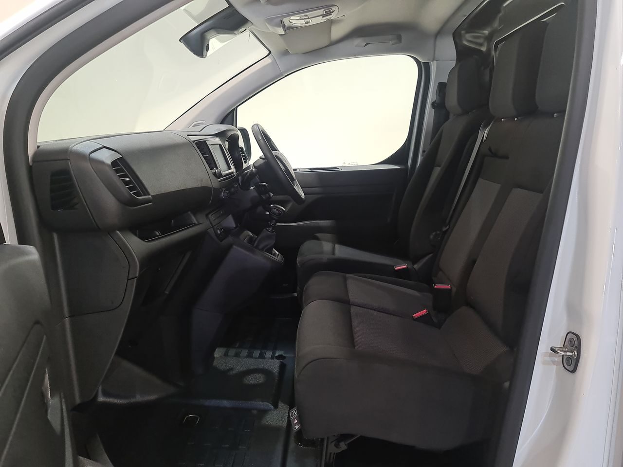 Used Peugeot Expert 2023 for sale - 77952137: Photo 7